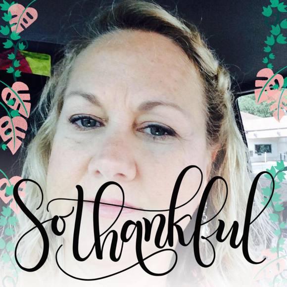 Meet your Posher, Tina - Picture 1 of 1